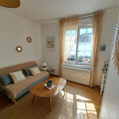 Chic, Hyper Centre, 4 Minutes De La