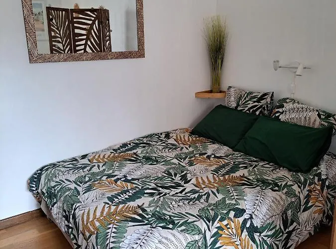 Chic, Hyper Centre, 4 Minutes De La